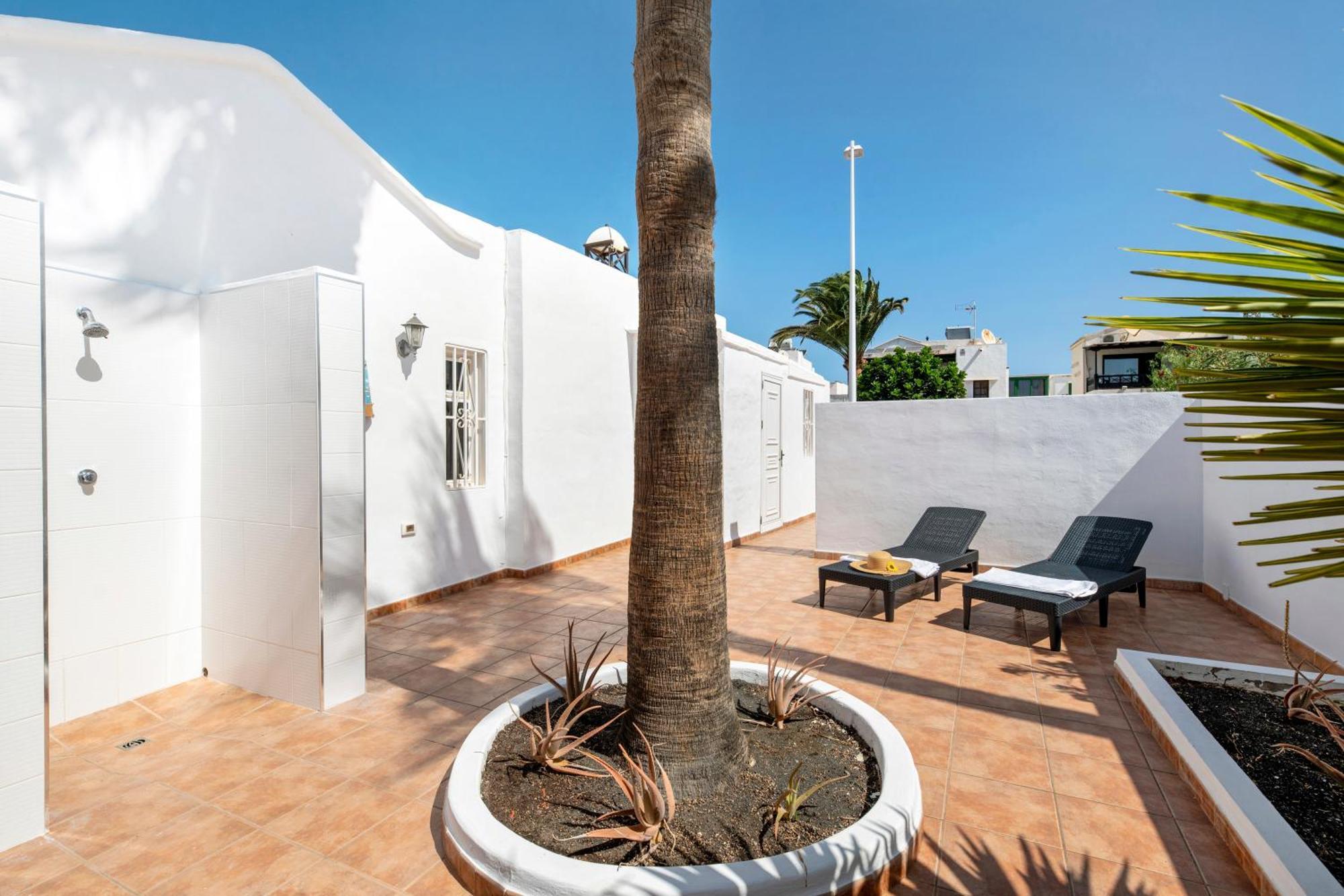 Casa Del Cura Villa Puerto del Carmen  Eksteriør billede